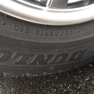 タイヤ×ホイル付き