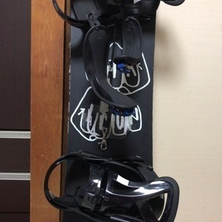 バタレオンのボードとビンディングのセット