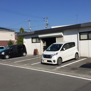 【愛媛県・松山市】ゆったり座れるソファ　inガレージセール