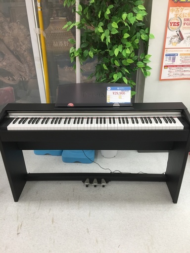 電子ピアノ　カシオ
