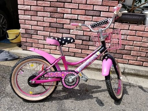 子供用自転車16インチ　ヘルメット、補助輪、カゴ、泥除け付き