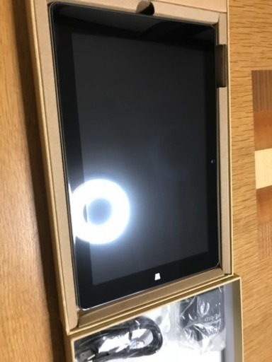 2in1 タブレットPC Android 5.1/Windows 10