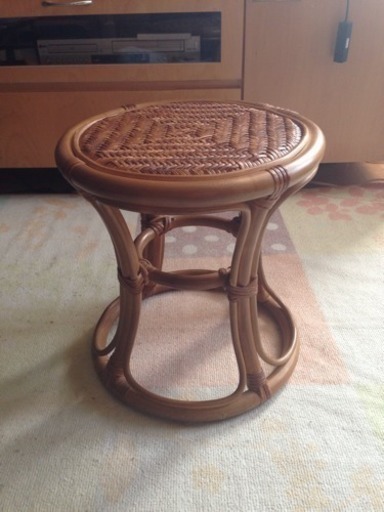 家具 籐製 丸椅子‼︎ ラタン スツール♪ (商人トルネコ) 札幌の椅子 