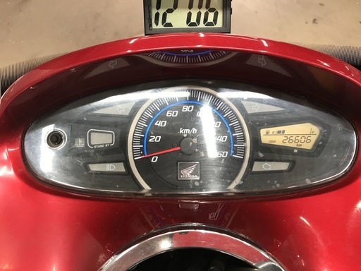 【値下げ】ホンダ PCX 125 (JF28) グリップヒーター付きの通勤仕様◆個人のため現状◆東京都杉並区