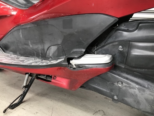 【値下げ】ホンダ PCX 125 (JF28) グリップヒーター付きの通勤仕様◆個人のため現状◆東京都杉並区