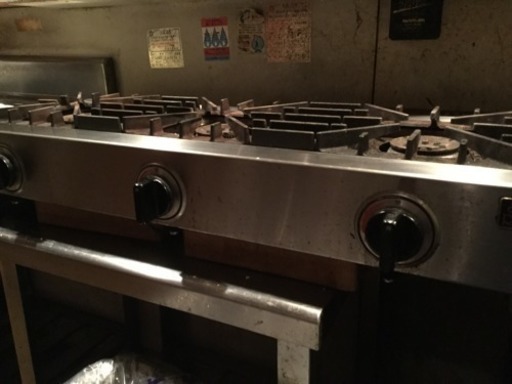 ガステーブル3連 テーブル台付き | humanication.co.il