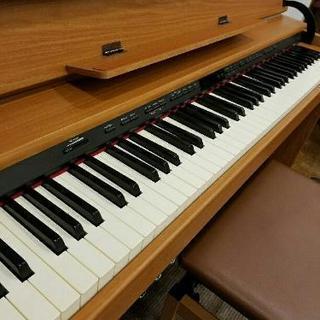 電子ピアノ　ローランド