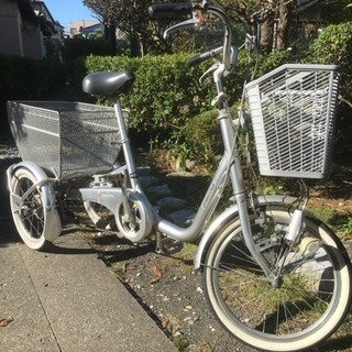 三輪自転車です