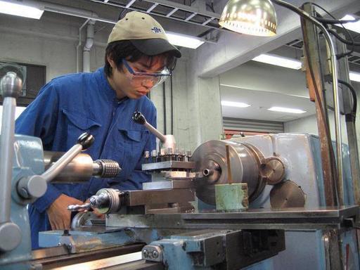 住み込みのお仕事多数 無料寮完備 当日入寮もok スグに働けます 案内人 春日井の工場の無料求人広告 アルバイト バイト募集情報 ジモティー