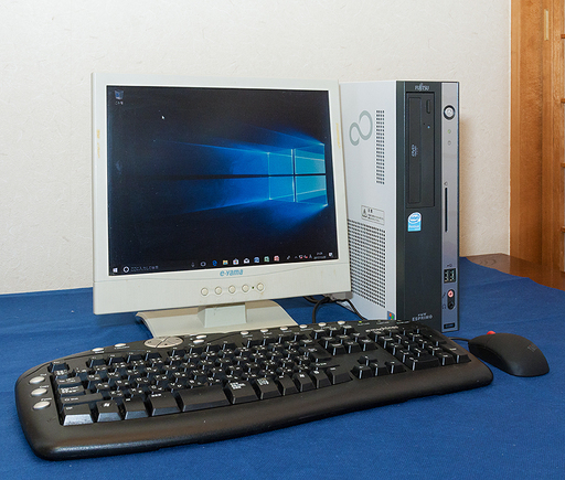 再値下げしました！ Fujitsu モニターセット Windows10Pro
