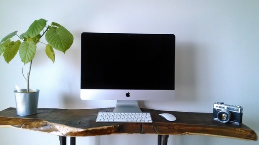 iMac 21.5インチ 2012年製