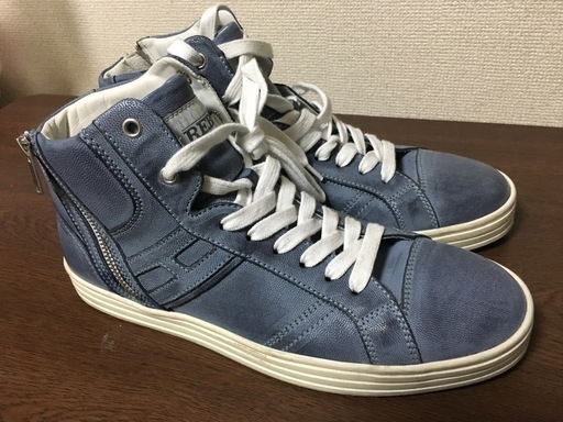【ほぼ新品】HOGANのスニーカー！