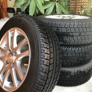 走行距離極短☆スタッドレスタイヤホイール付 4本セット☆TOYO 高品質  