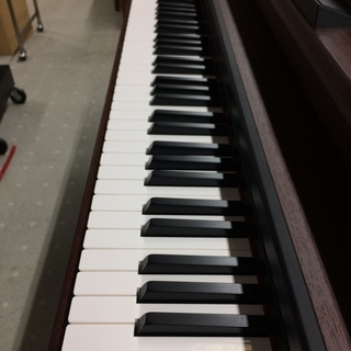 ★来店限定★ローランド　電子ピアノ　HP-7S-GP　イス付　表面ハガレあり特価
