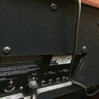 ★来店限定★ローランド　電子ピアノ　HP-7S-GP　イス付　表面ハガレあり特価