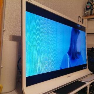 デザイン美品 SHARP テレビ32型 白  LC-32J10