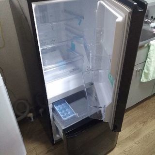 新品同様　2017年製　MITSUBISHI冷蔵庫