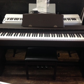 カシオ　電子ピアノ　2011年製　PX-735BN　26,800円