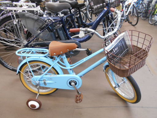子供自転車　１６インチ　水色　補助輪つき　新品