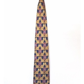 新品未使用クリスチャンディオールネクタイシルク100%同柄ポケットチーフ出品中