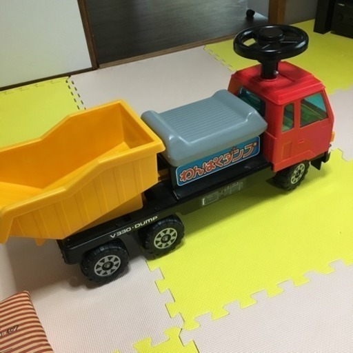 乗れる 働く車 ダンプ ありさ 長浜のおもちゃの中古あげます 譲ります ジモティーで不用品の処分