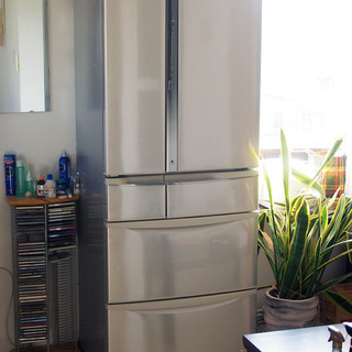 パナソニック冷蔵庫 2011年製 NR-F455T-N】自宅まで取りに来て頂ける方