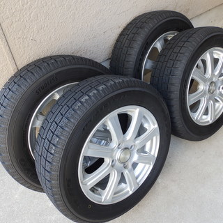 トーヨータイヤ 14インチ スタッドレスタイヤホイールセット 2015年製 155/65R14 トーヨータイヤ ガリット G5 