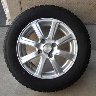 トーヨータイヤ 14インチ スタッドレスタイヤホイールセット 2015年製 155/65R14 トーヨータイヤ ガリット G5 