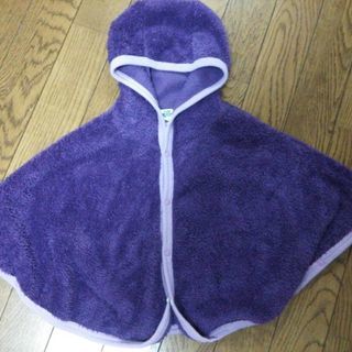 【33】ベビー フリース ポンチョ 紫色 60～80