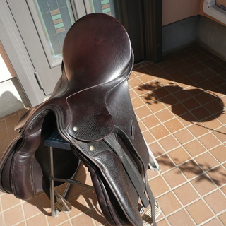 乗馬用鞍をお譲りします。 | fgsnantienparra.org.au