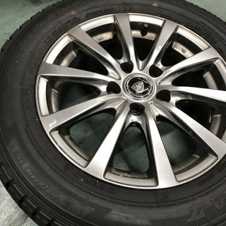 ホイール付きスタッドレスタイヤ4本 - タイヤ、ホイール 