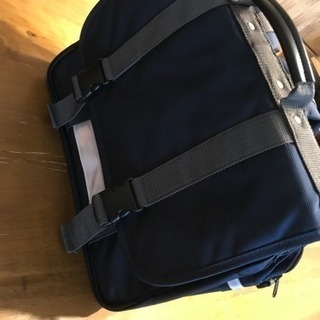 1ヶ月のみ使用の中学生バッグ