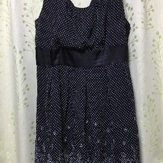 ◆黒の水玉のワンピースドレス◆ 17AR LL