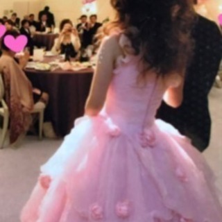 美品ピンク薔薇コサージュ付きウェディング カラードレス