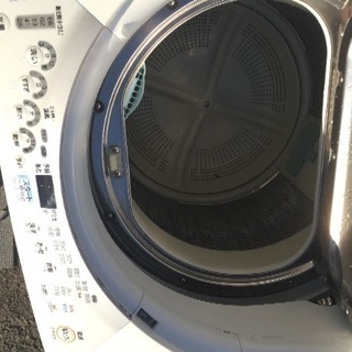 HITACHI 熱乾燥・全自動洗濯機8キロ‼️ 布団も洗って乾燥でき