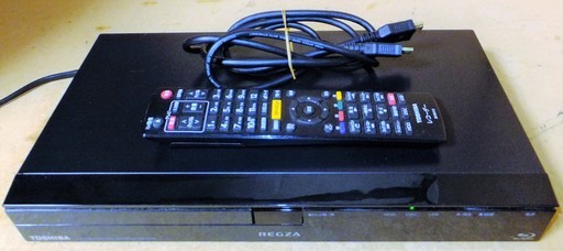 ☆\t東芝 TOSHIBA DBR-C100 BD\u0026HDDレコーダー 320GB◆シンプル操作のレグザブルーレイ