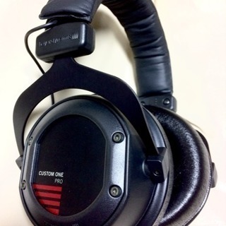 美品 beyerdynamic custom one pro ヘッドホン