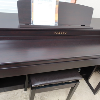 ヤマハ　CLP-470R　　2011製　　￥95.000-
