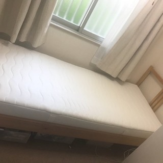 IKEA のベッド
