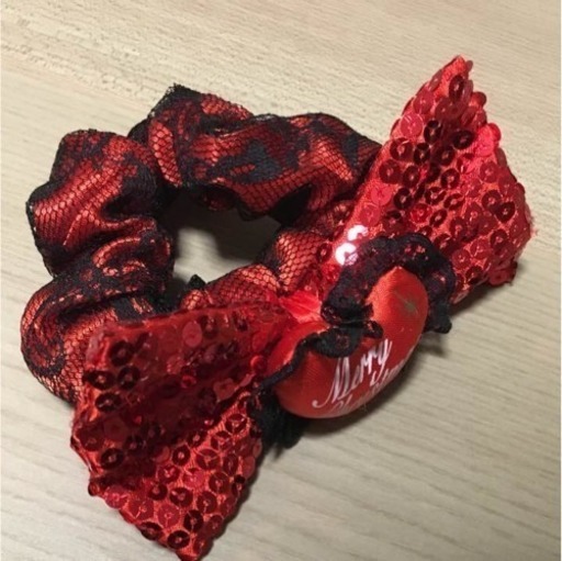 美品 クリスマス ヘアアクセサリー リボン付き シュシュ のりた 新検見川のアクセサリー ヘアアクセサリー の中古 古着あげます 譲ります ジモティーで不用品の処分
