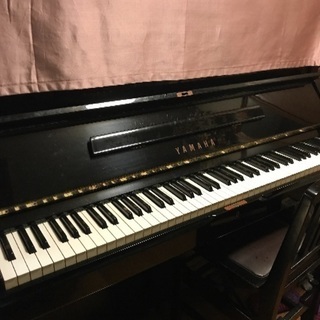 ヤマハ ピアノ 黒 アップライト UX 1977年代製造