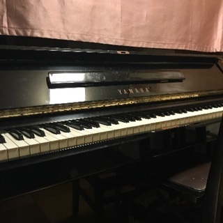 ヤマハ ピアノ 黒 アップライト UX 1977年代製造