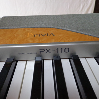 電子ピアノカシオPrivia PX-110 スタンド＆ペダル付 (すーぴん) 大分の 