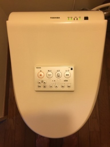 値下げ！TOSHIBA ウォシュレット 温水洗浄便座 2012年製 リモコンあり