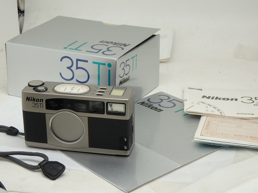 Nikon  35Ti  新同　極美品
