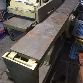 格安☆売切☆100V 日立自動かんな盤 F800