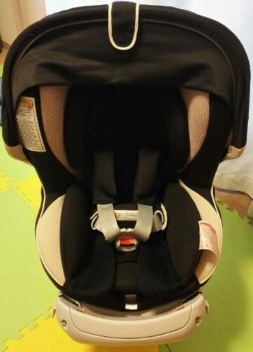 超美品☆値下げしました！エールベベ  チャイルドシート
