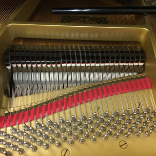 調律師のｵｰﾊﾞｰﾎｰﾙ済みグランドピアノ　ヤマハ　G3E　1983年製造