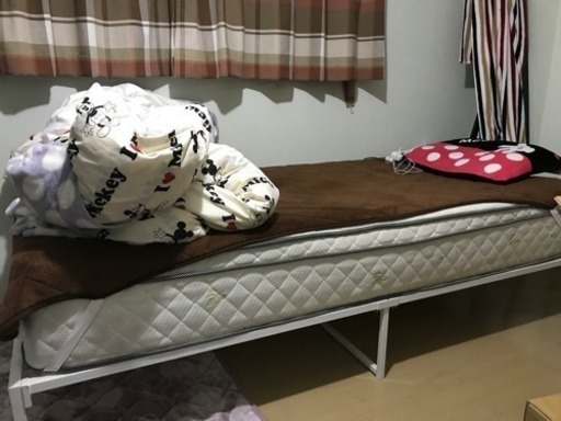 シングルベット