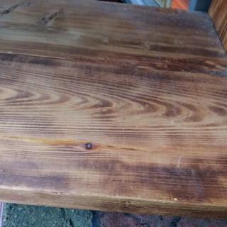収納家具 無垢材、焼杉、重厚3段棚、手造り品